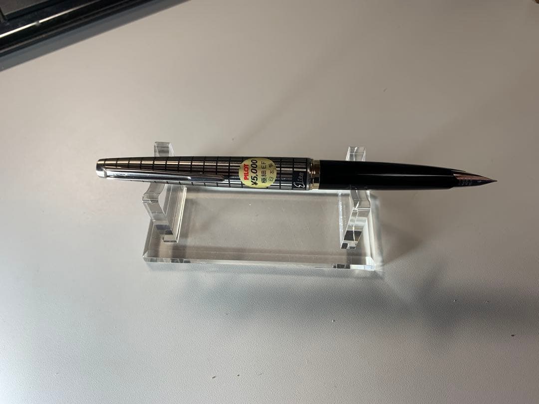 PILOT エリートS 万年筆 ステンレス格子柄 18K EF（極細）