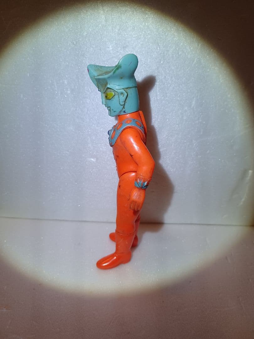 (昭和購入物)ウルトラマンレオ(身長約18.5cm)　ブルマァク　ソフビ