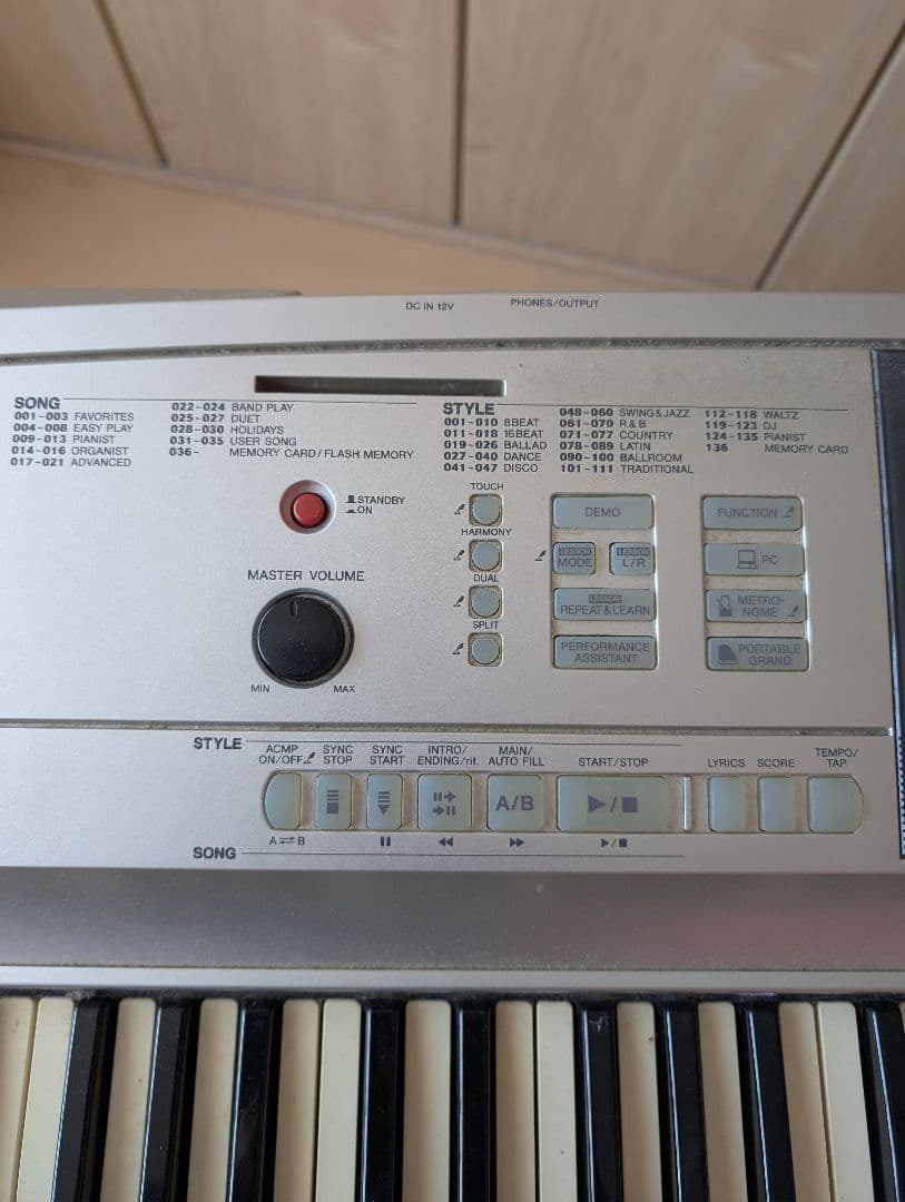 ヤマハ　DGX-505 88鍵　PortableGrand　04年　中古　難有