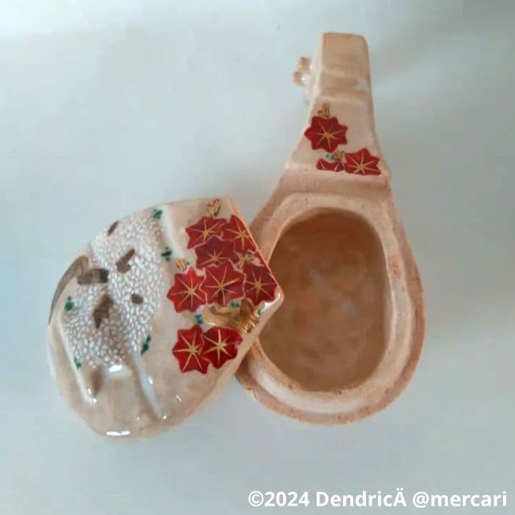 新品未使用　琵琶香合　雲錦　四代眞清水藏六作　桜　紅葉