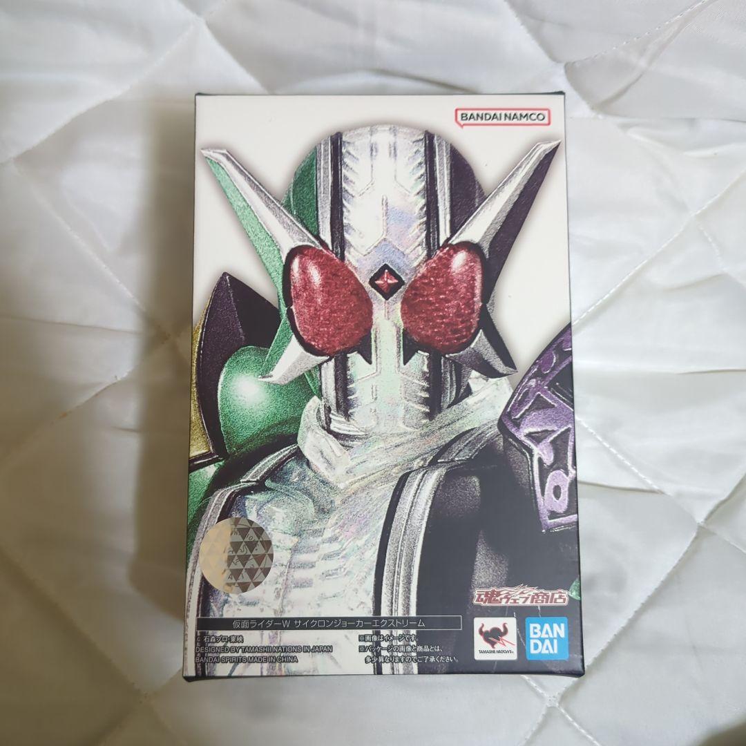 S.H.F 真骨彫製法　仮面ライダーWサイクロンジョーカーエクストリーム