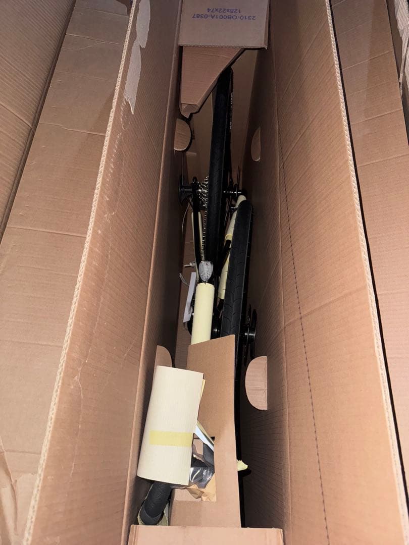 新車　GIANT 「ジャイアント」 CONTEND AR4 Sサイズ