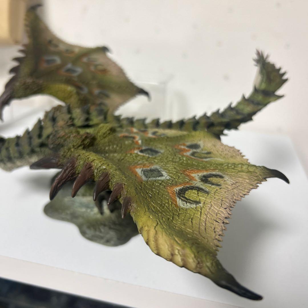 モンスターハンター　リオレイア クリエイターズモデル フィギュア