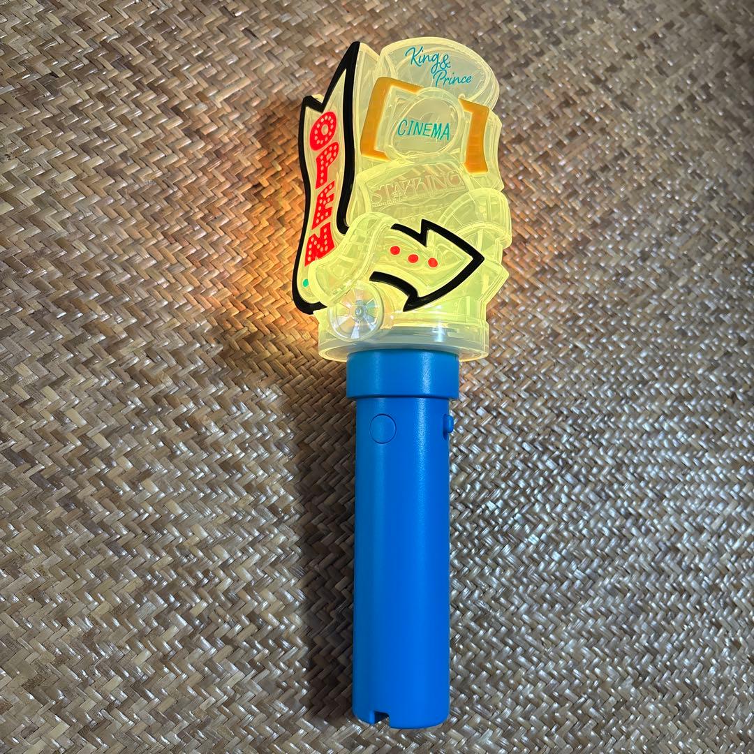 King & Prince 5点STARRING他ペンライト3種・うちわ2種