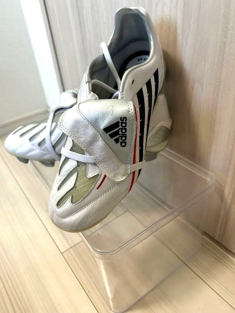 【新品未使用】アディダス　プレデターパワースワーブAGモデル 25センチ