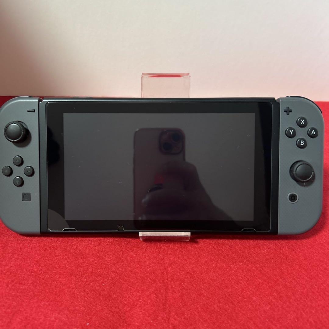 【極美品】Nintendo Switch　ニンテンドースイッチ本体