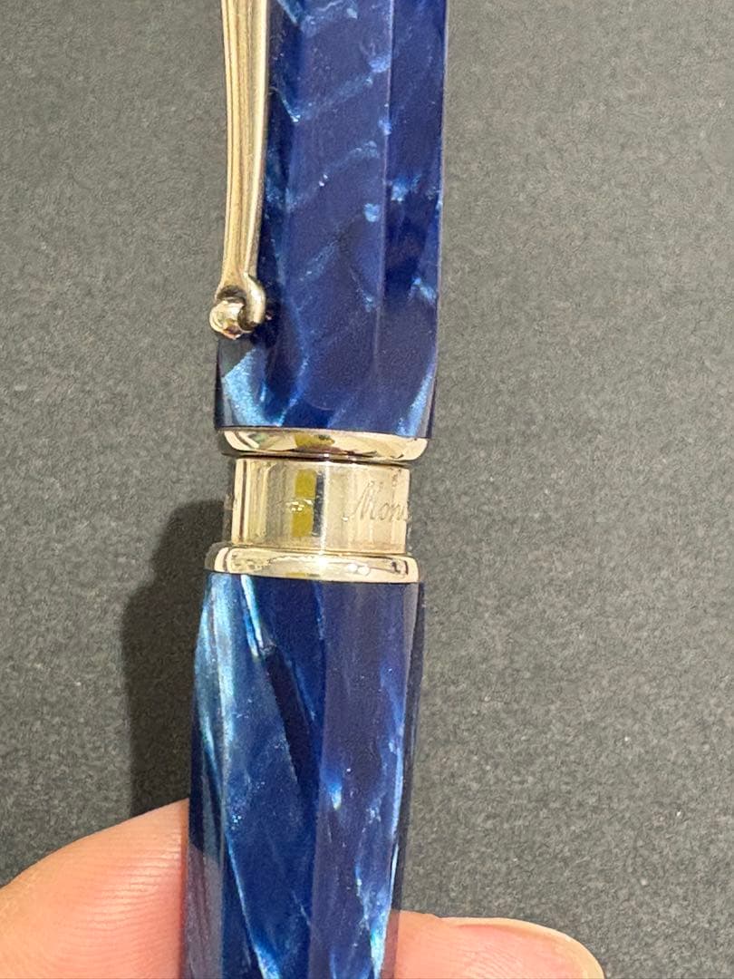 モンテグラッパ エンブレマ ボールペン ブルー