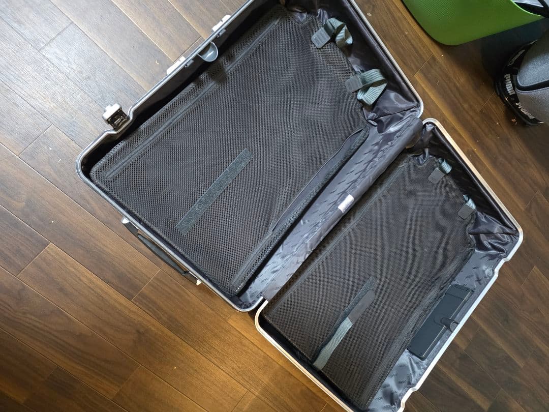 リモワ RIMOWA リンボ 87L ブラック E-Tag