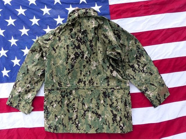 米軍実物　ゴアテックスパーカー　NWU　TYPEIII　AOR2　M-R　398