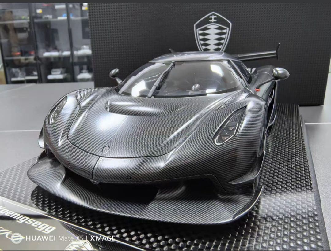 新品 FrontiArt 1/18 ケーニグセグ jesko ブラックカーボン