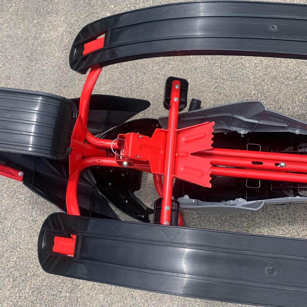 ヤマハ　スノーモービル型　ソリ　子供用