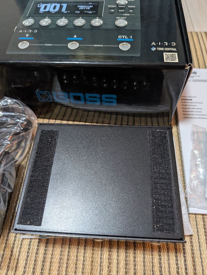 BOSS GT-1000CORE【箱アリ美品】