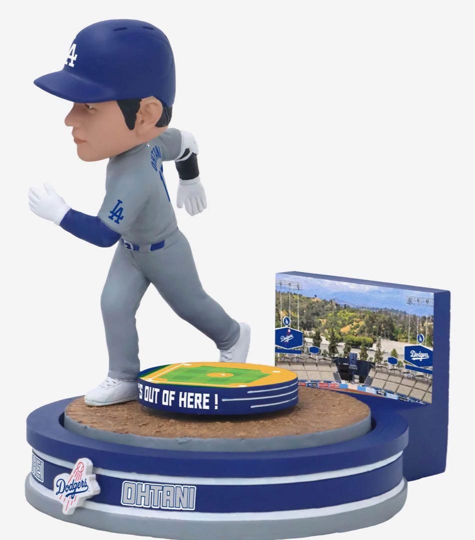 ワールドチャンピオン　優勝セール ドジャース 大谷翔平 ボブルヘッド 4