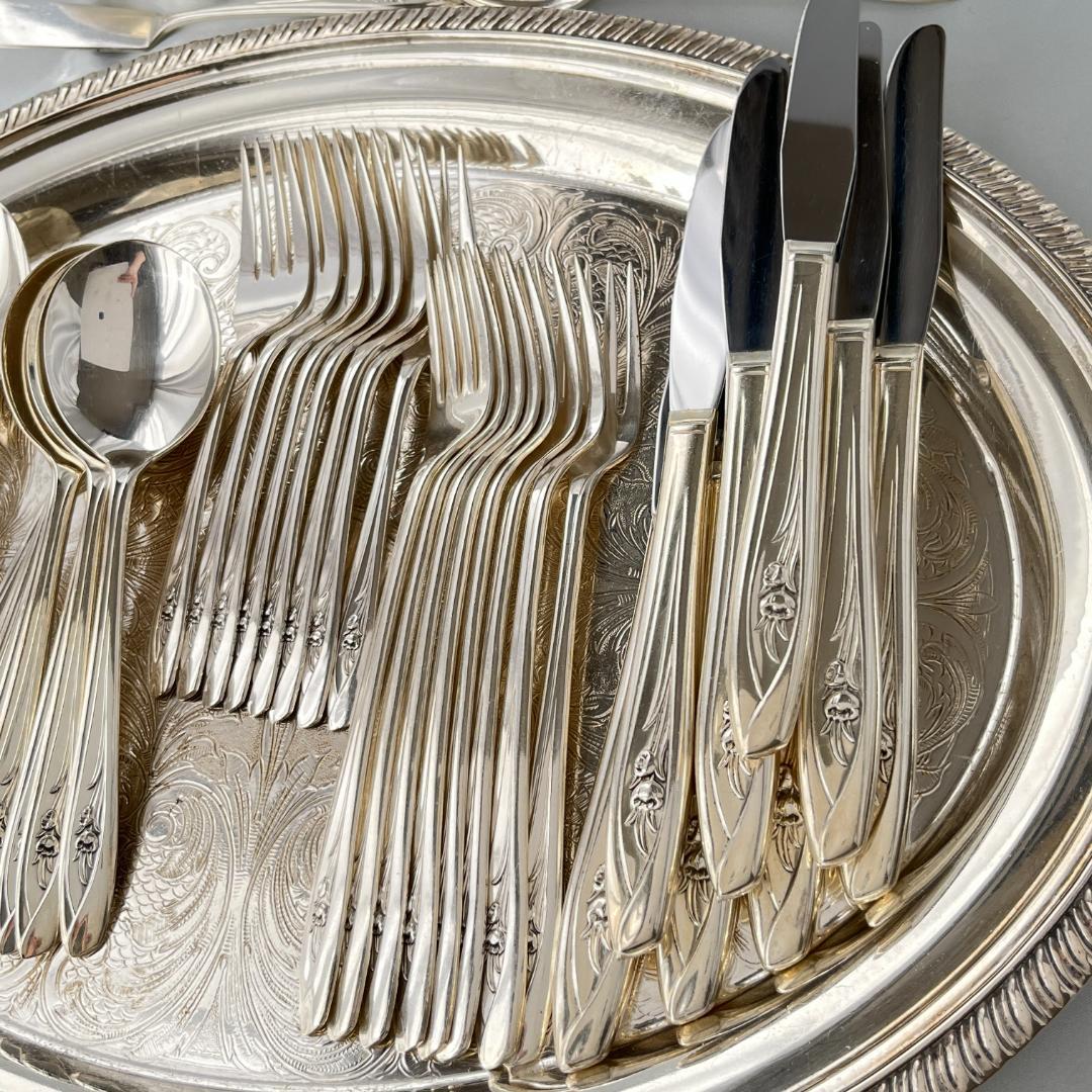 SILVER TULIP ディナーセット 8名用サーバー付き48本組