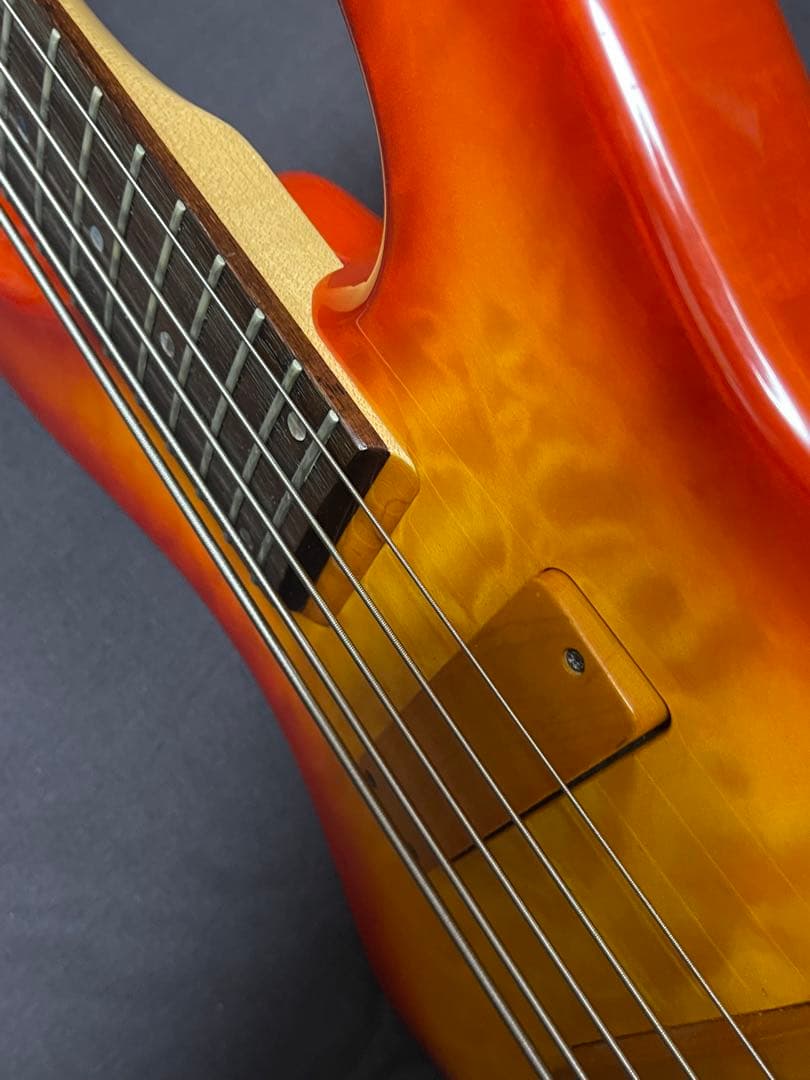 ベース Bossa tribute TOBJ5