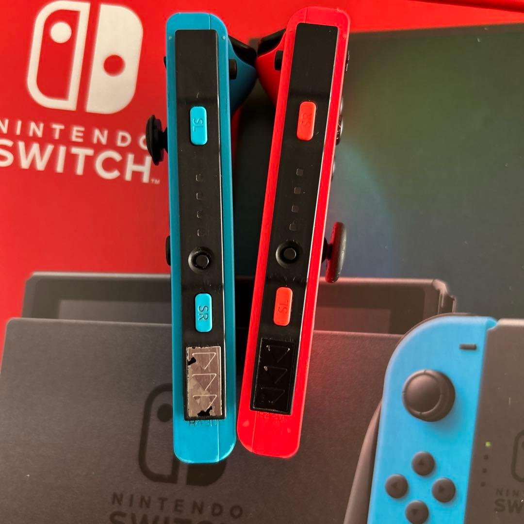 Switch 本体　本体ケース・保護ガラス付き