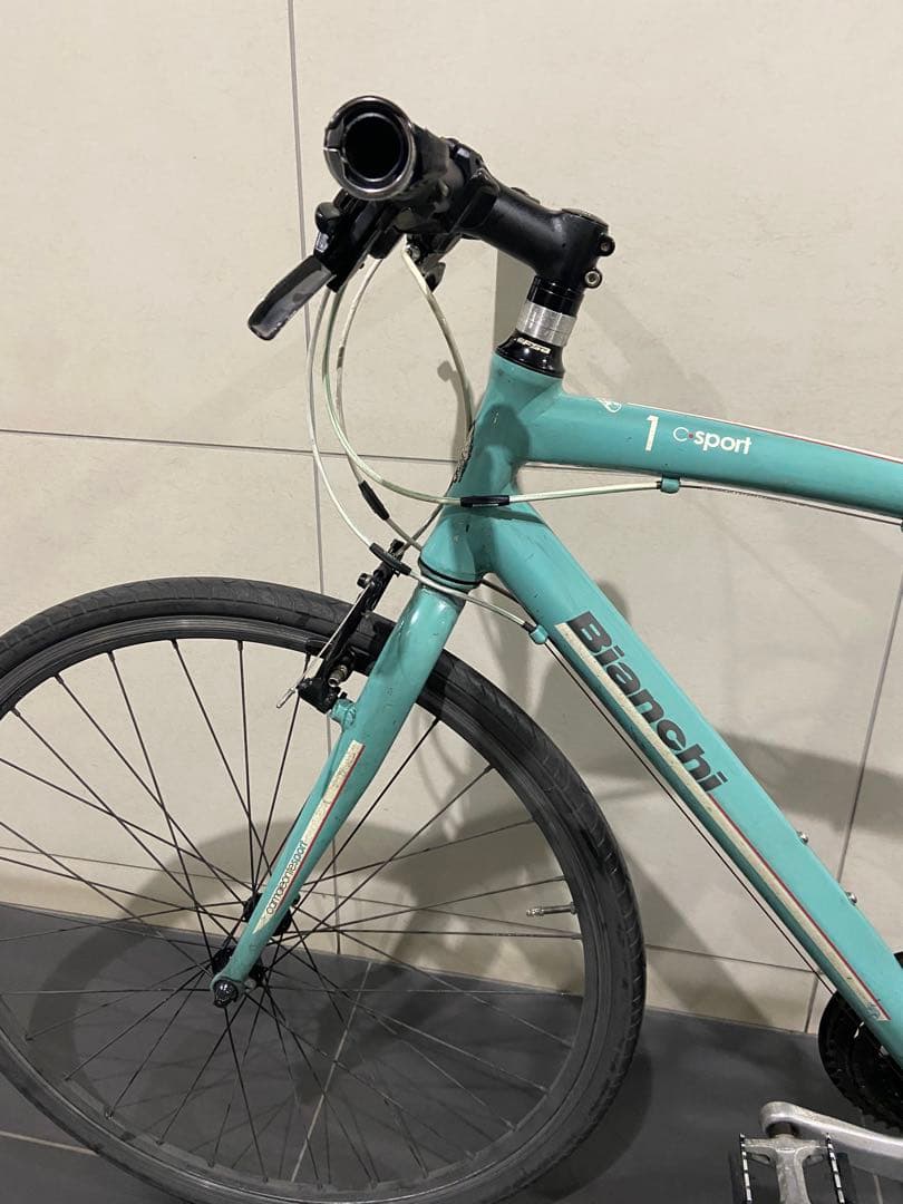 Bianchi クロスバイクc-sport1 ビアンキ　CAMALEONTE2