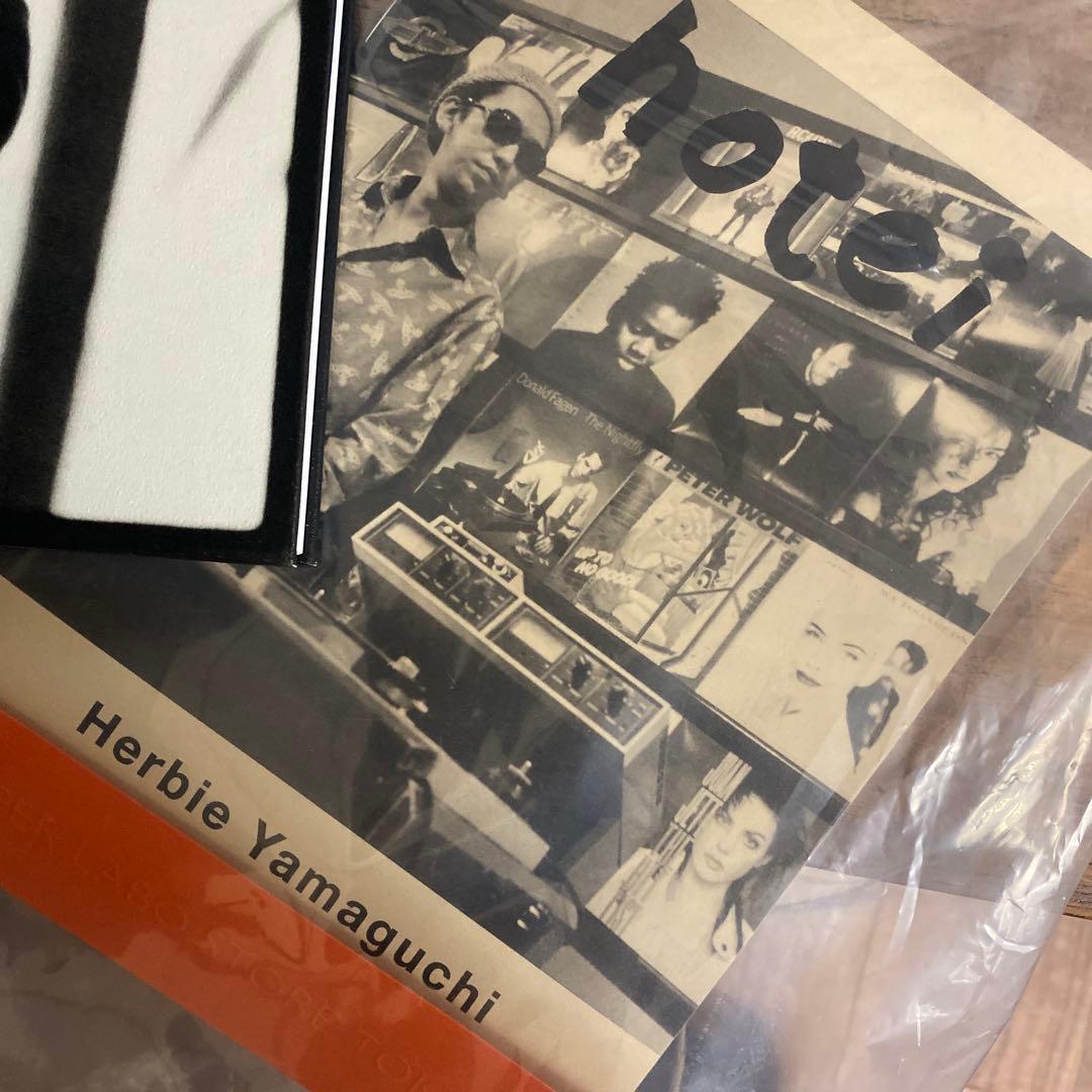 美品　布袋寅泰写真集GloriousDaysハービー山口氏直筆サイン入り