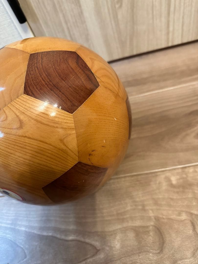 希少FIFA2002年日韓ワールドカップ木製サッカーボールmolten/5号