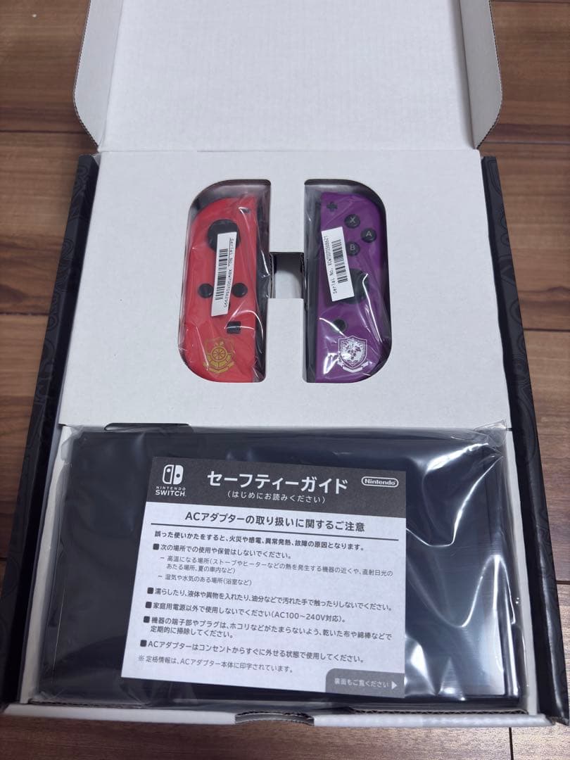 Nintendo Switch 有機ELモデル スカーレット・バ…