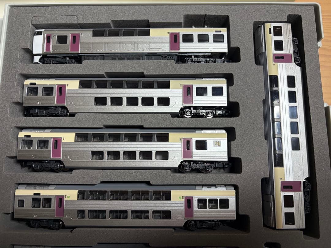 鉄道模型　Nゲージ　TOMIX 98444 215系近郊電車　2次車