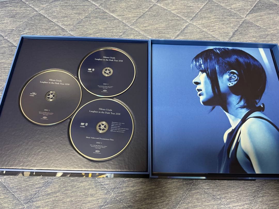 宇多田ヒカル/Hikaru Utada Laughter in the Dar…