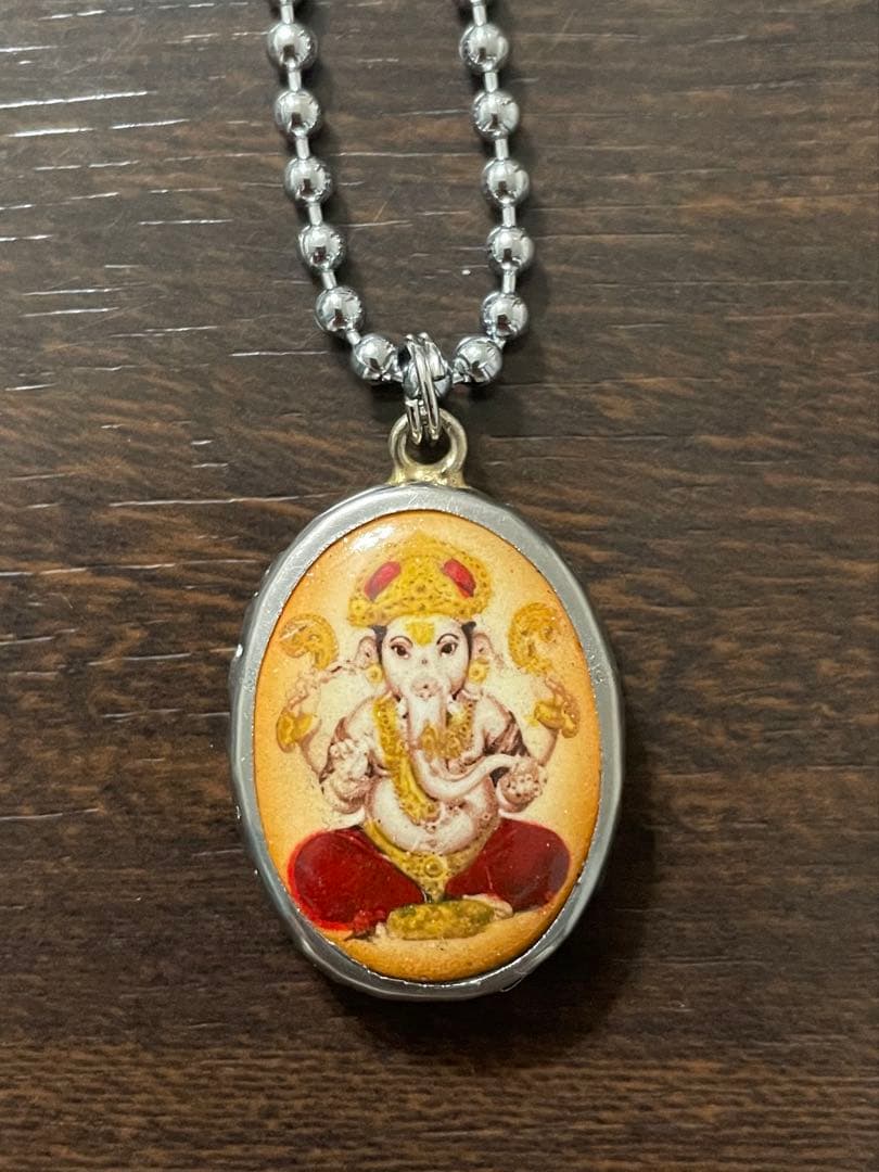 ネックレス　ペンダント　ガネーシャ　ヒンドゥー教　アクセサリー　オーム　藤井風
