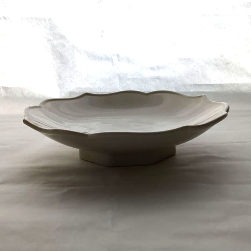 希少✨十五代 沈壽官窯 白薩摩焼 花 蝶 謹製 骨董 皿 約20cm 和食器箱付