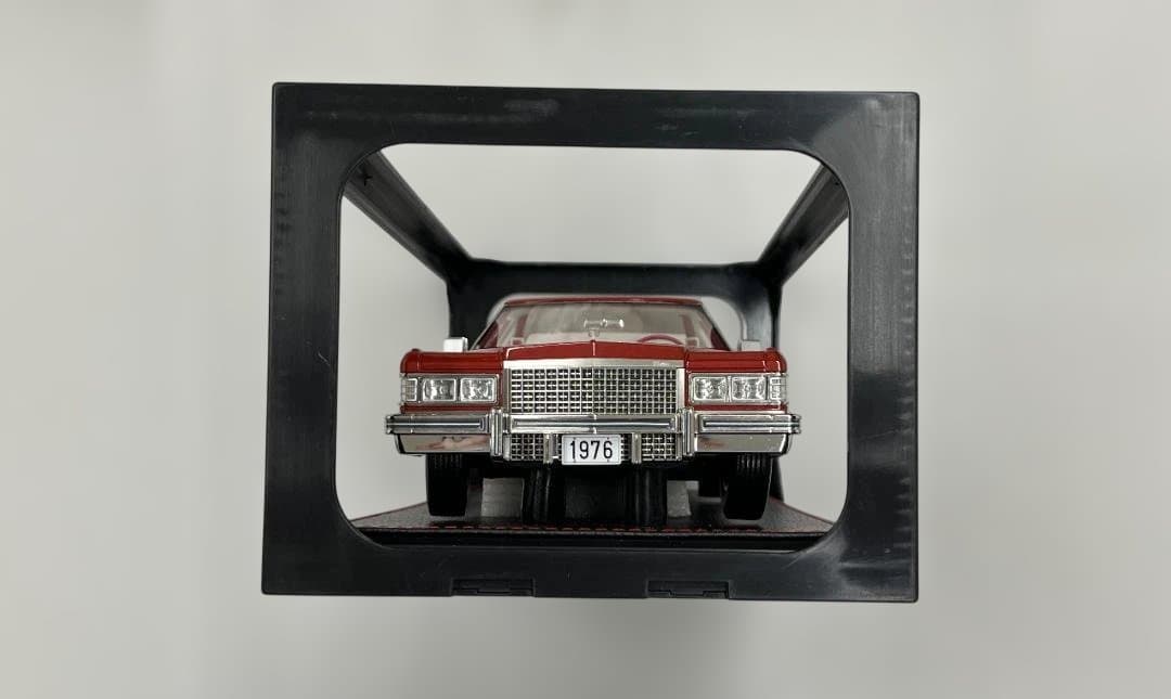 1976 Cadillac Eldorado 1/18スケールモデル