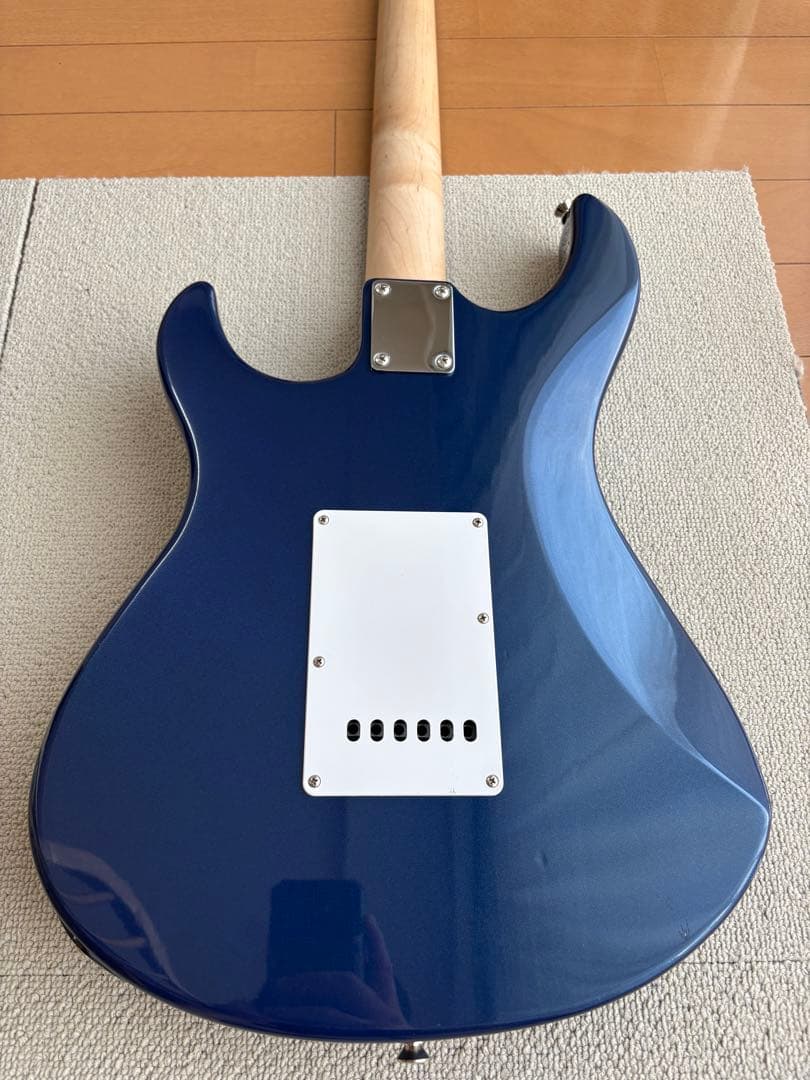 Yamaha PACIFICA PAC012 ブルー エレキギター