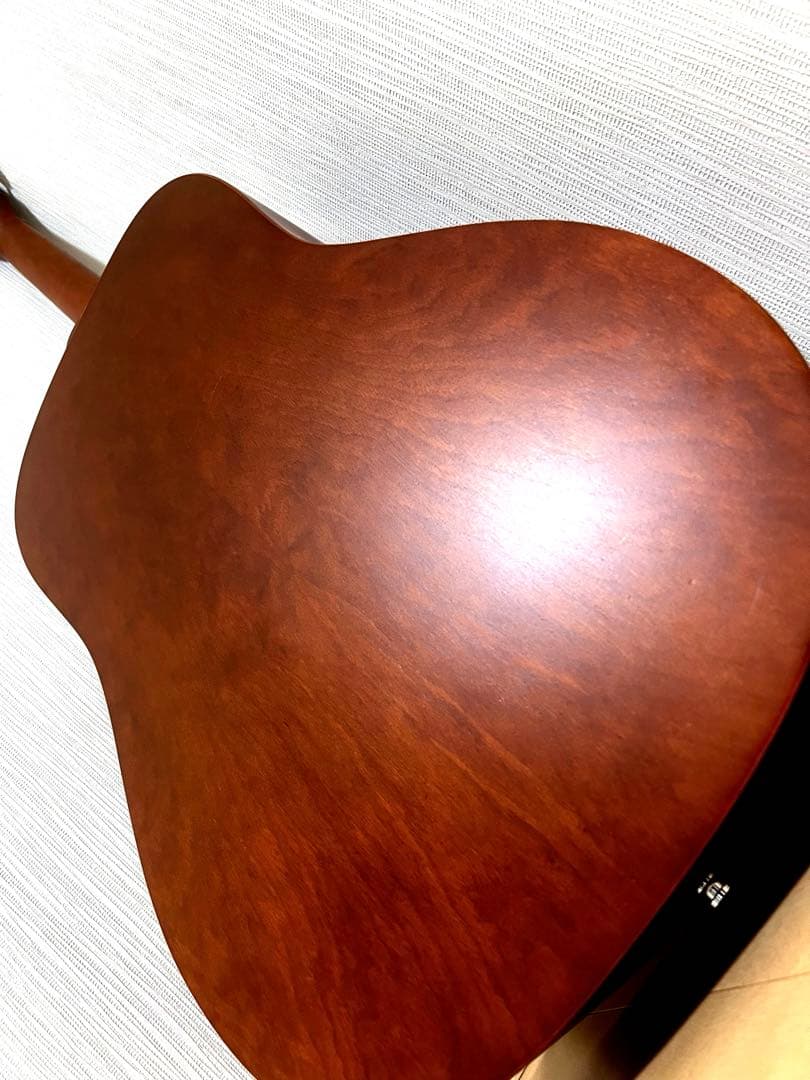 Art&Lutherie アートアンドルシアー初期モデル アコースティックギター