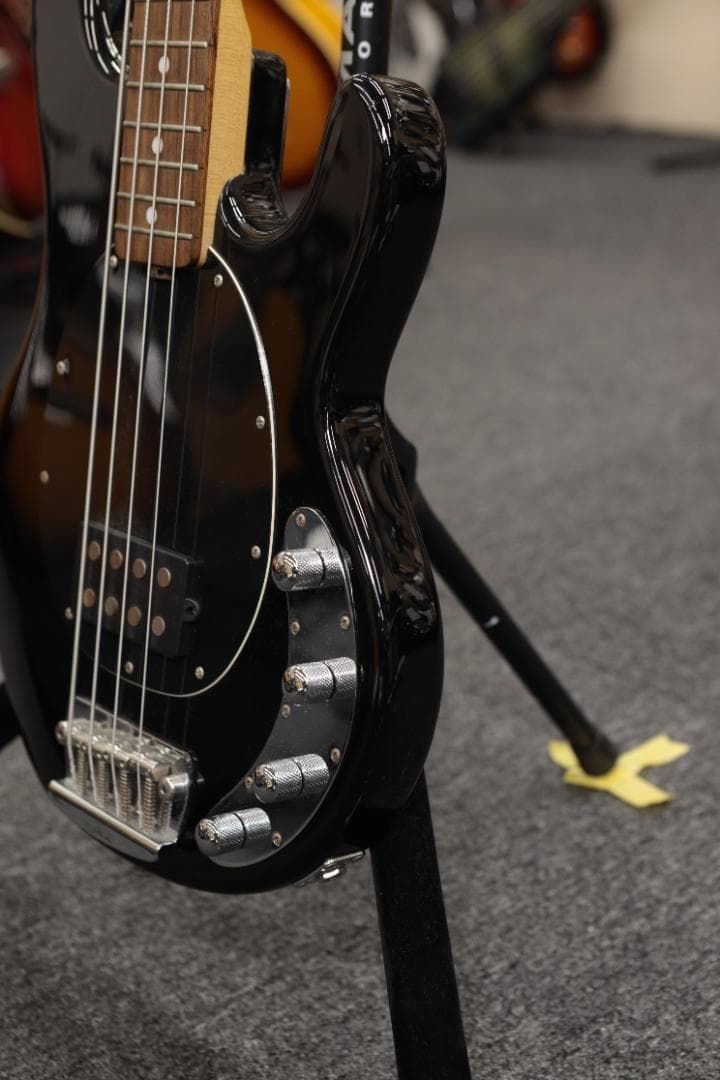 【9106】 sterling by musicman ray34 ブラック