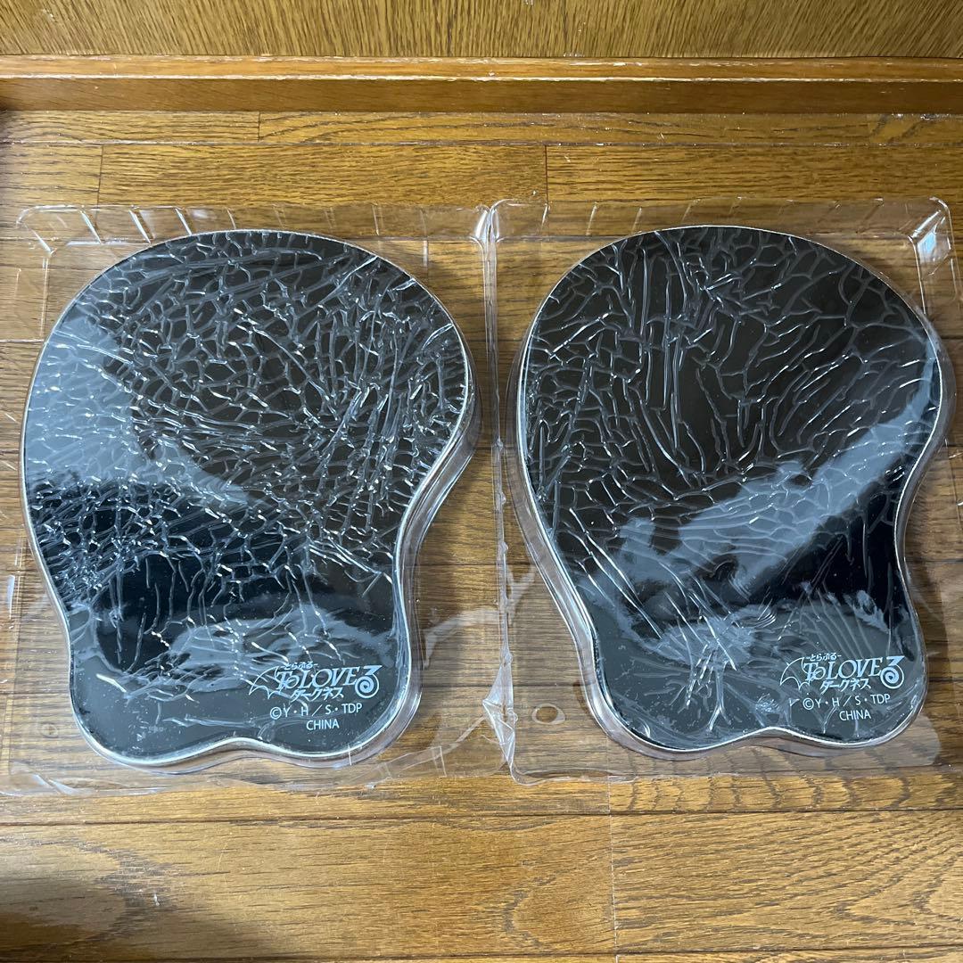 To LOVEる　とらぶる　ダークネス　立体マウスパッド　モモ　金色の闇　ヤミ