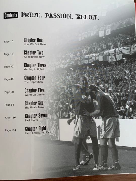 本 An England Fans' View of EURO 2004