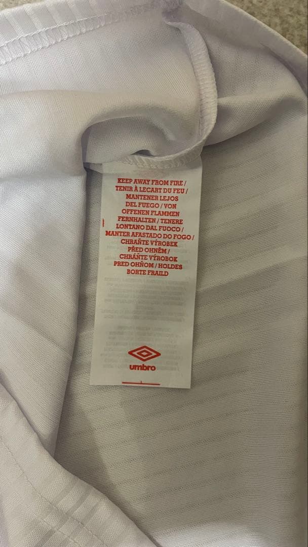 UMBRO イングランド代表 長袖ポロシャツレプリカ