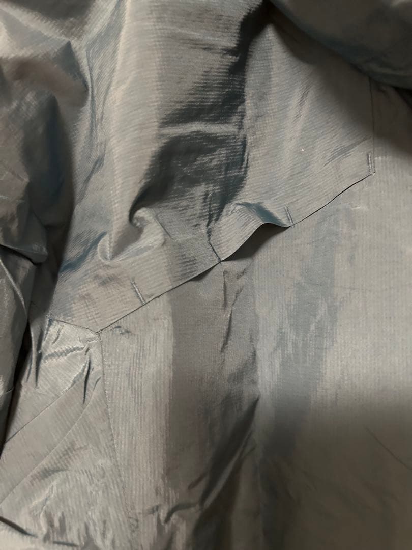 Under Armour ウィンドブレーカー メンズ　XL