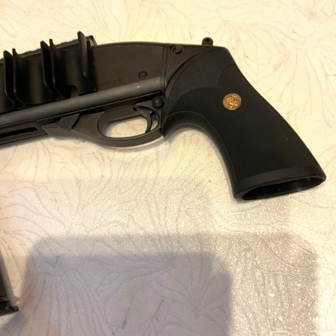 良品75m/s東京マルイ純正ガスショットガン6発、3発式18歳以上用