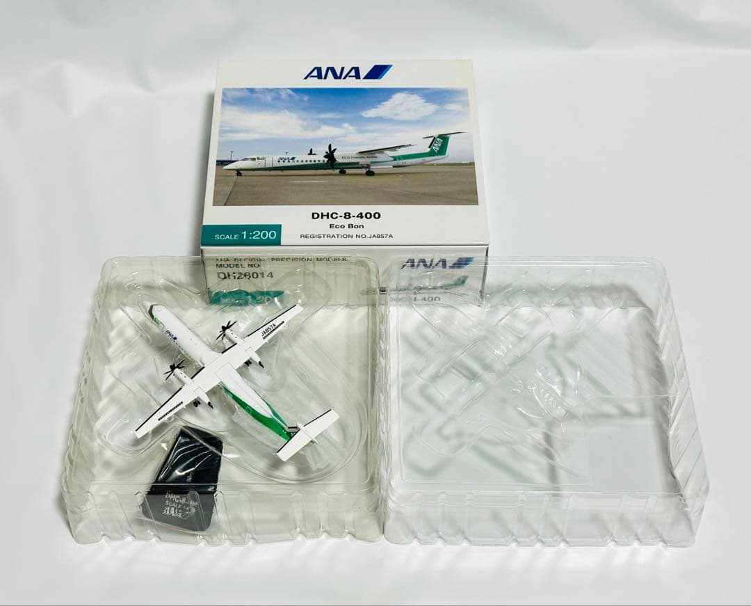 全日空商事 1/200 ANA DHC-8-400 Eco Bon