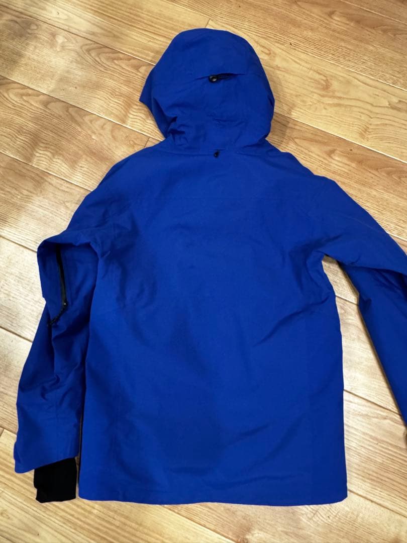 Burton [ak] スウォッシュ ジャケット＆コバート 2.0 2L パンツ