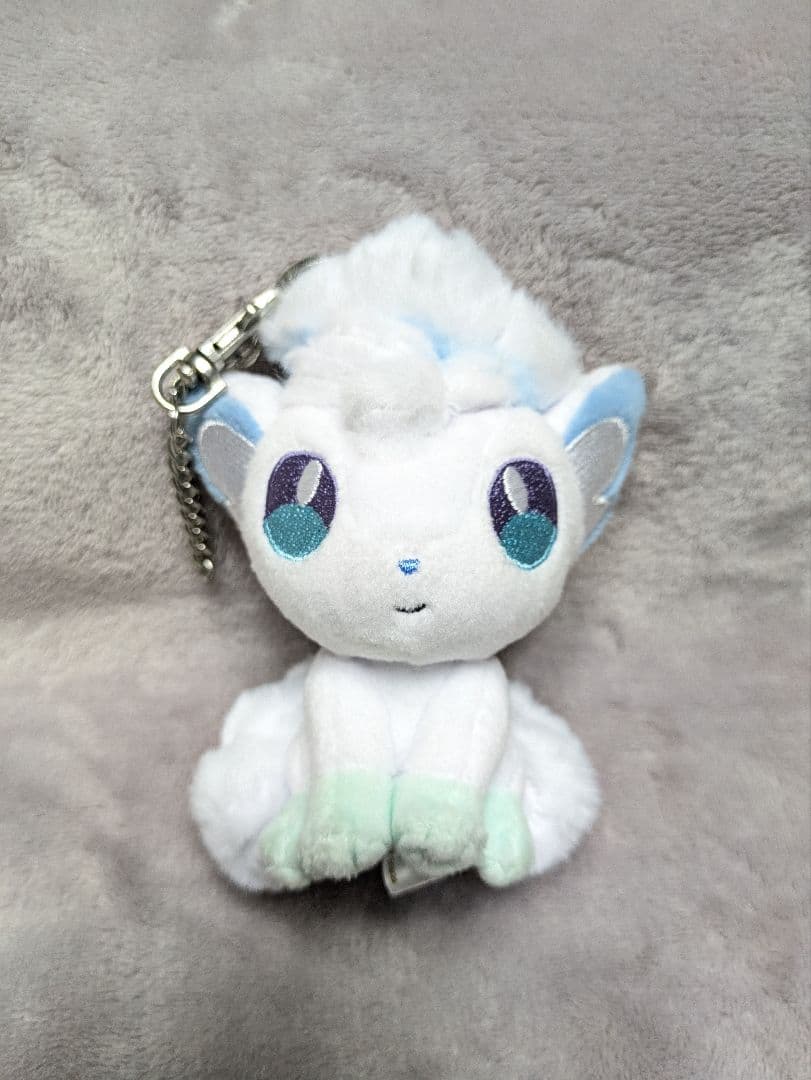 ポケモンセンター限定 アローラロコン チャーム付きマスコット