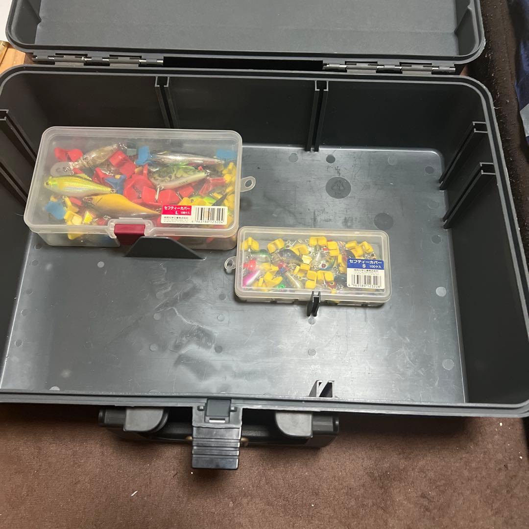 ハードルアー収納ケースとルアーセット約150個