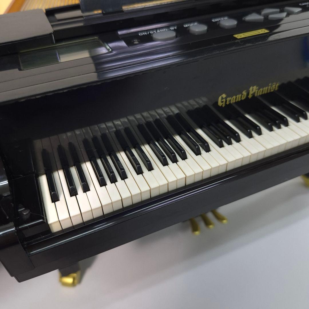 セガトイズ グランドピアニスト ミニピアノ