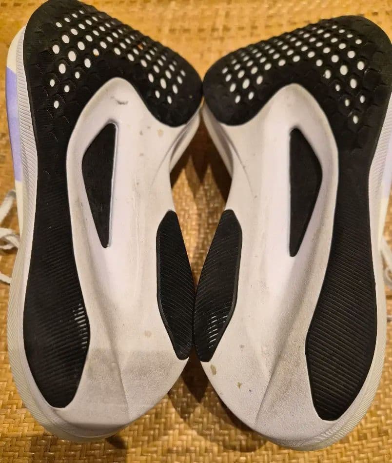 ASICS　マジックスピード5