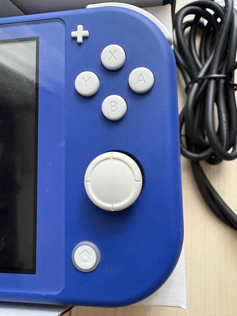 Nintendo Switch Lite ブルー　スイッチライト