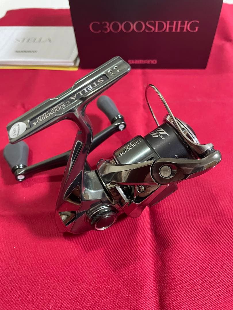 シマノ　ステラ　C3000SDHHG スピニングリール