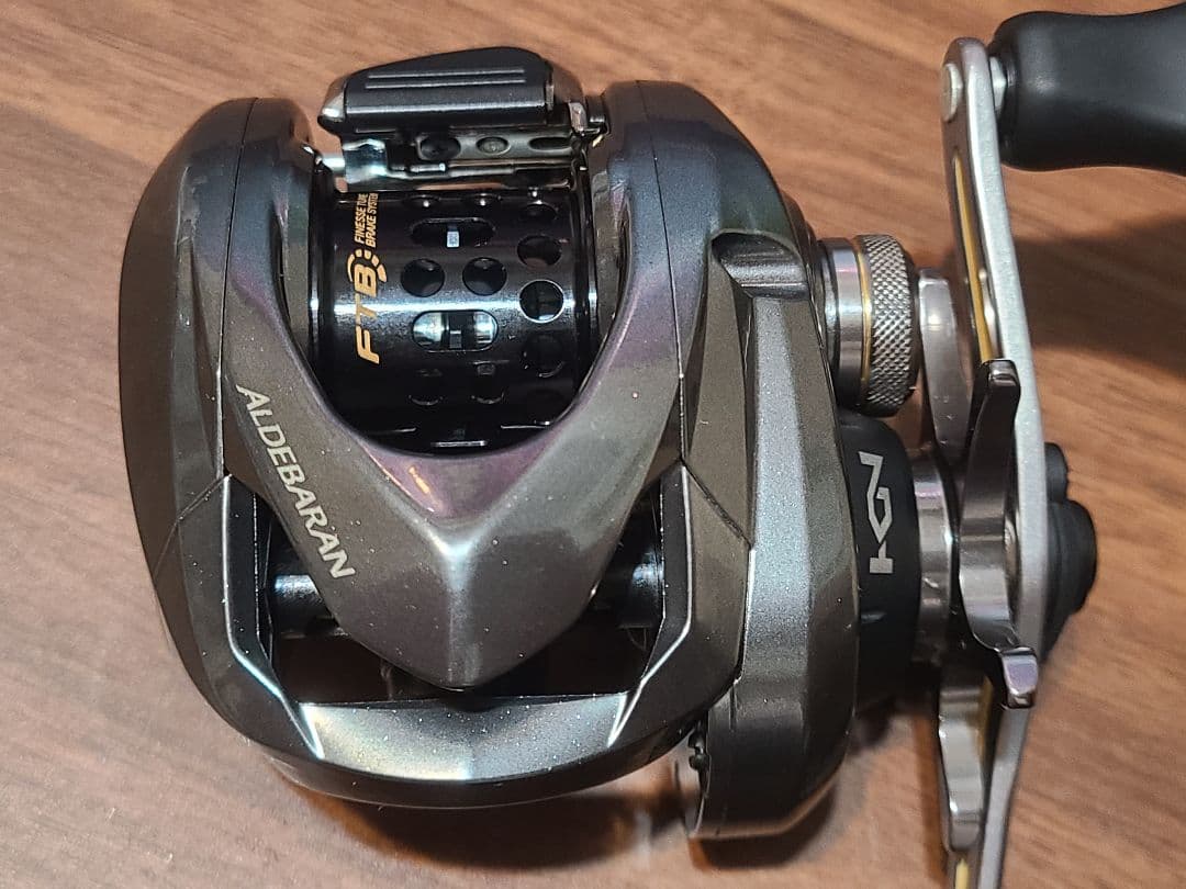 『良品』シマノ　アルデバランBFS　レフトハンドル　値下げ不可