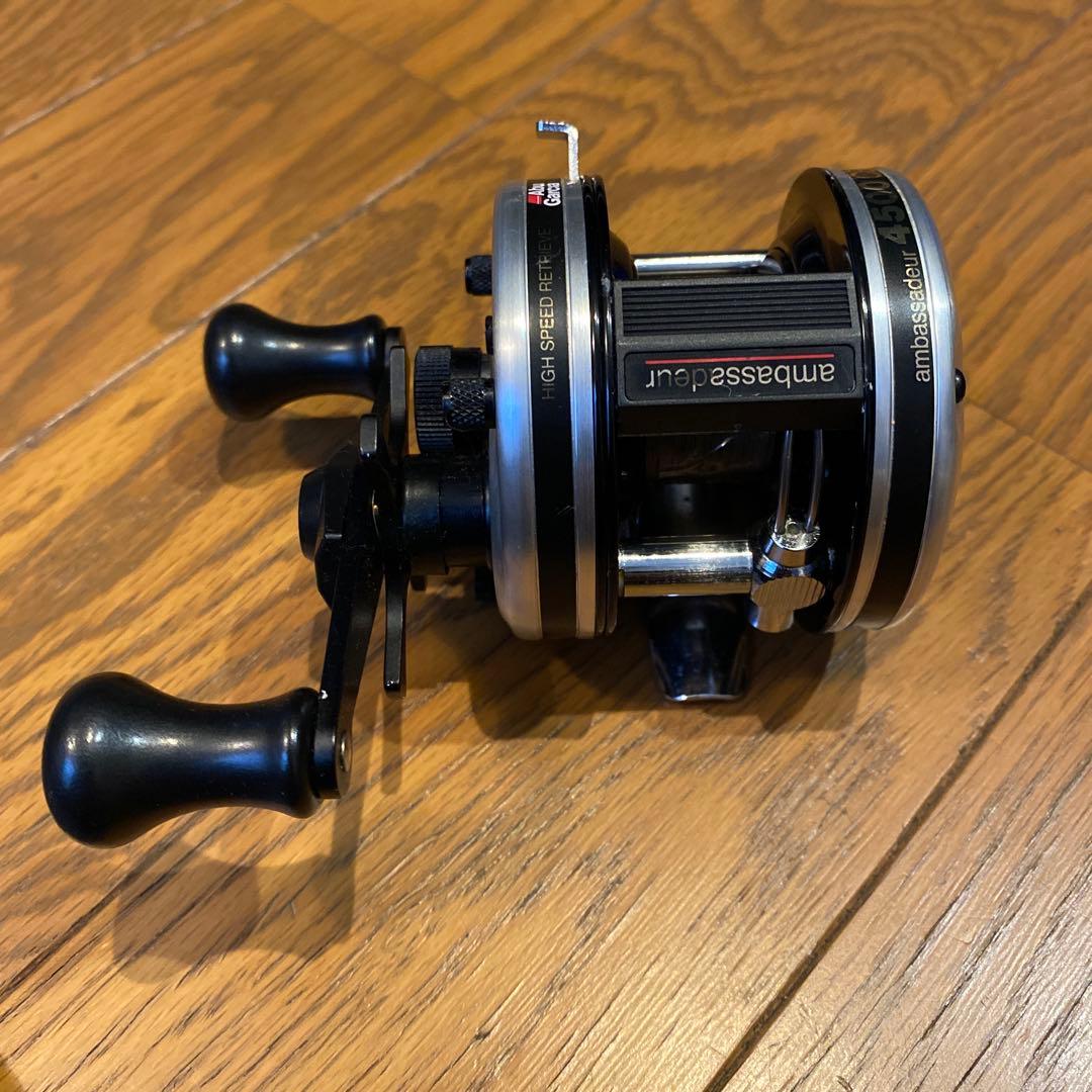 アブガルシア 4500CBベイトリール