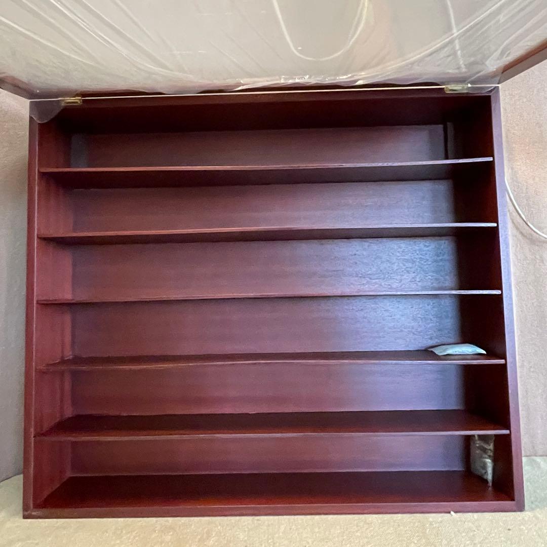 ⭐︎未使用ですが訳あり⭐︎木製ディスプレイケース6段　ブラウン