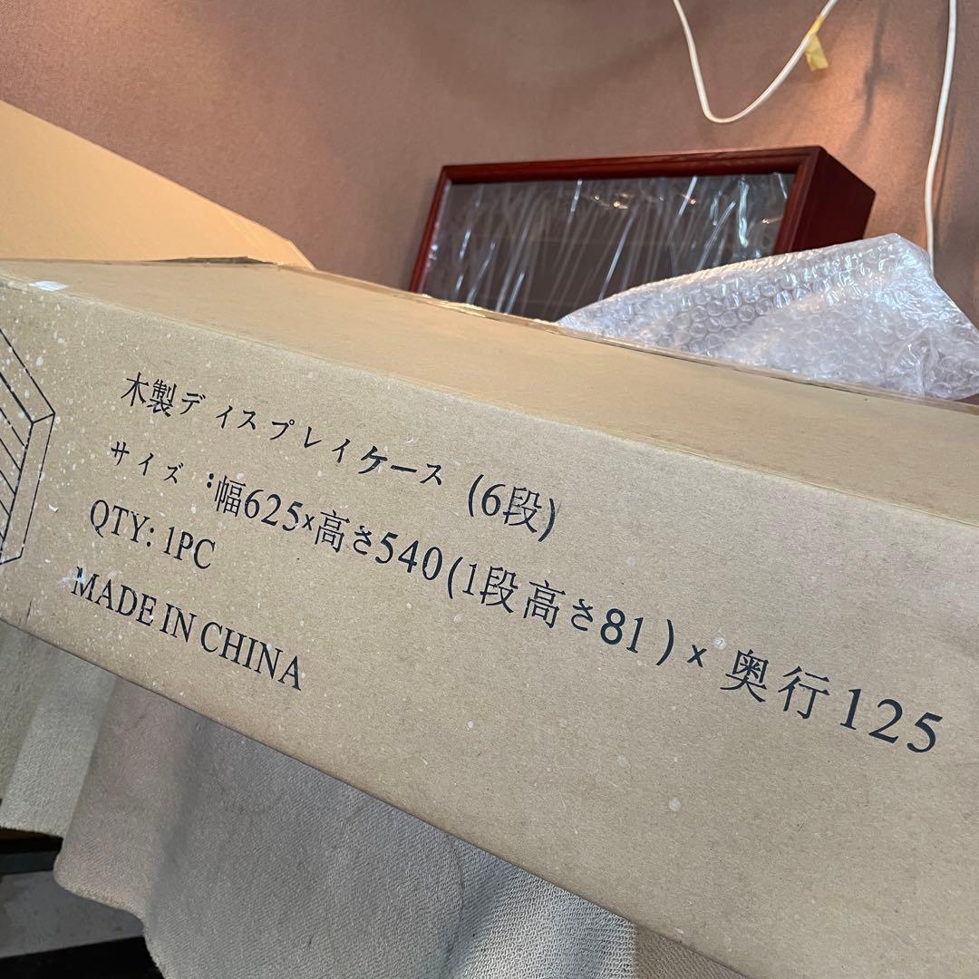 ⭐︎未使用ですが訳あり⭐︎木製ディスプレイケース6段　ブラウン