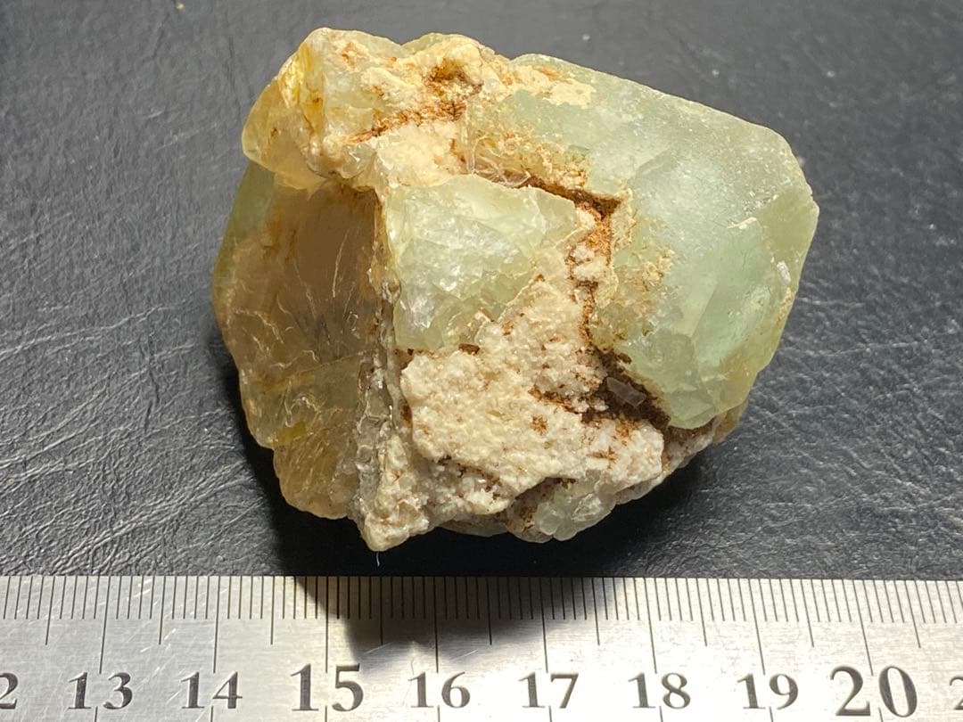 フローライト　146g